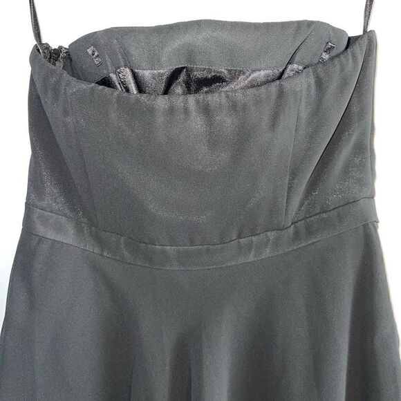 WHBM Strapless Tiered Chiffon Dress || SZ 2 || Black - Picture 9 of 10